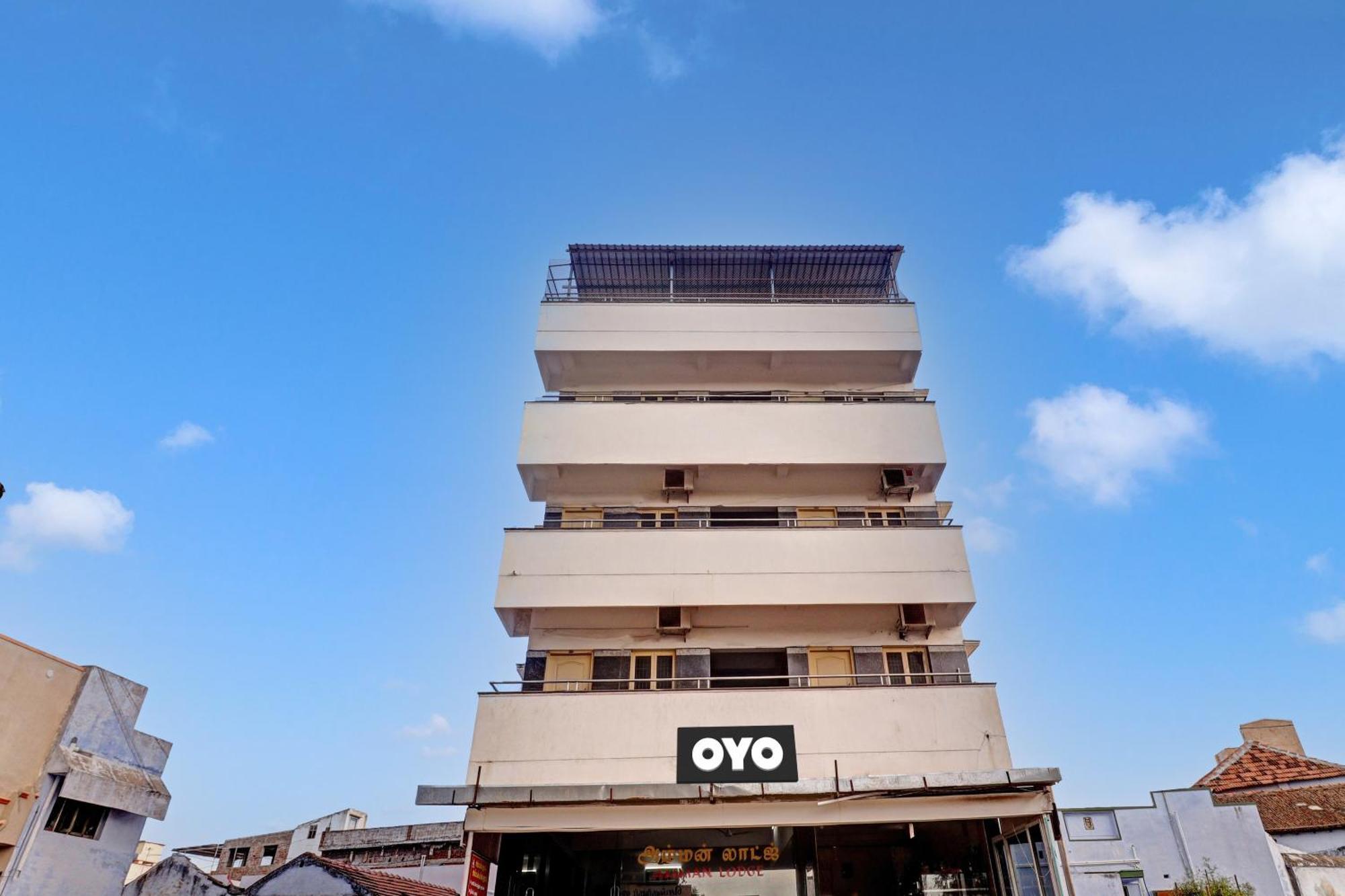 Oyo Flagship Amman Lodge Chennimalai Exterior foto